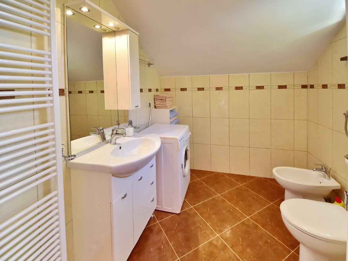לובראן Apartment Laurus-2 By Interhome מראה חיצוני תמונה